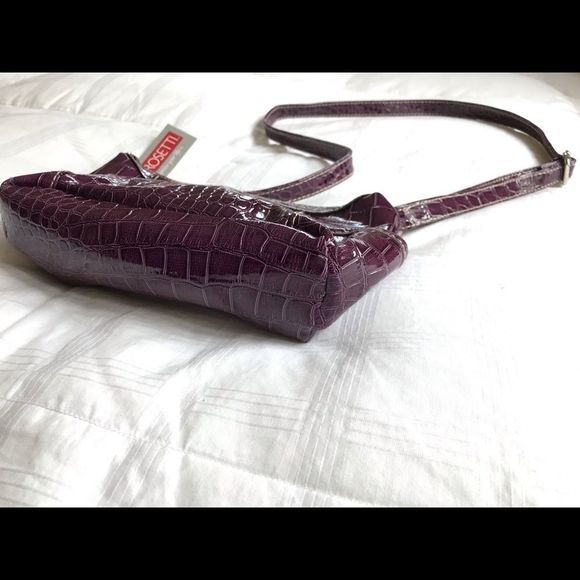 🆕 VEGAN FAUX CROCODILE LEATHER grape pub to club mini handbag Rosetti - Picture 6 of 8